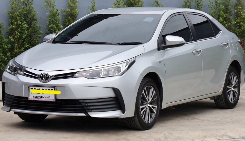 บริการรถ SUV  7 ที่นั่งพร้อมคนขับ