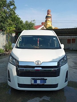 บริการรถตู้ วีไอพี พร้อมคนขับ