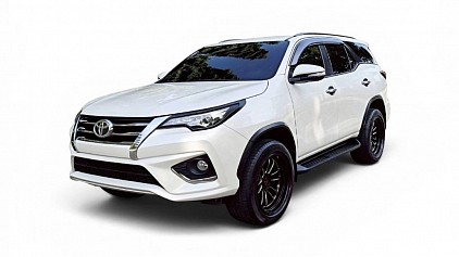 บริการเหมารถนั่งส่วนบุคคล